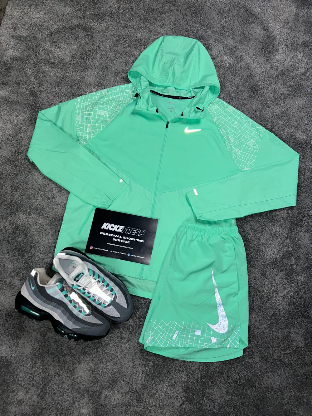 NIKE WINDRUNNER MEN’S DIVISION MINT GREEN SET