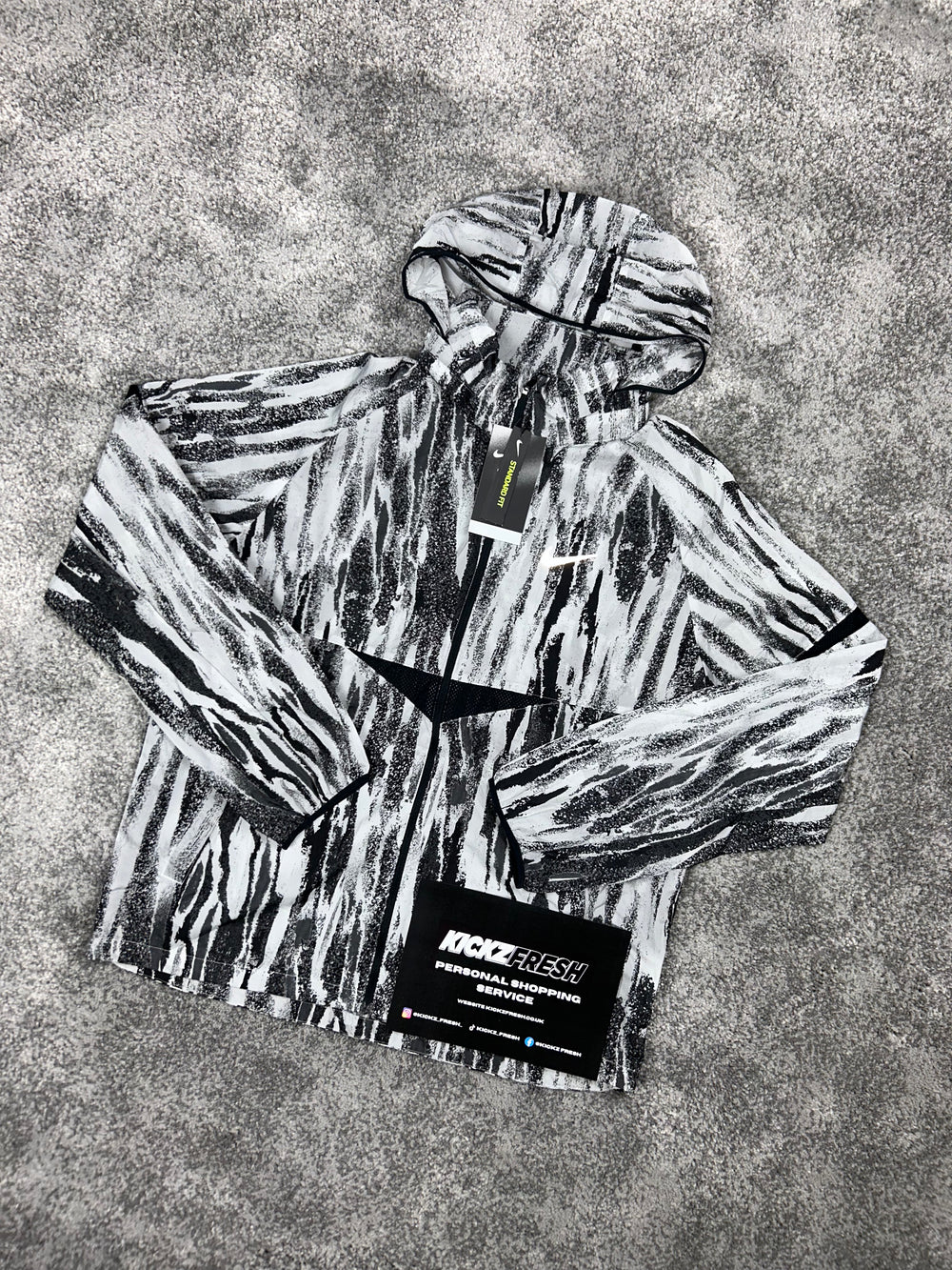 NIKE WINDRUNNER JACKET ZEBRA ‘BLACK WHITE