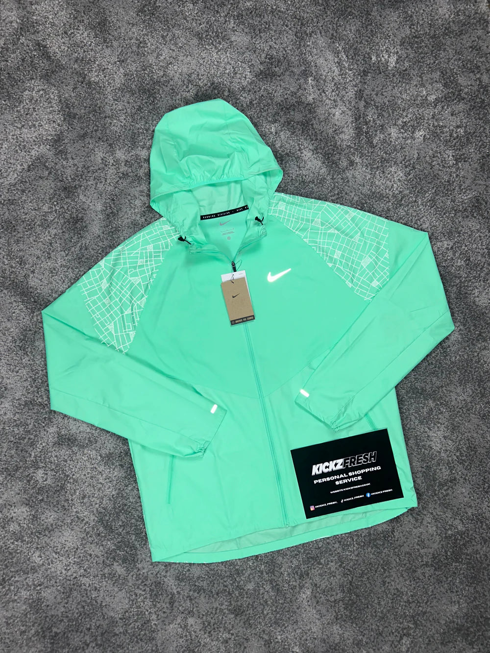 NIKE WINDRUNNER OG MINT GREEN JACKET