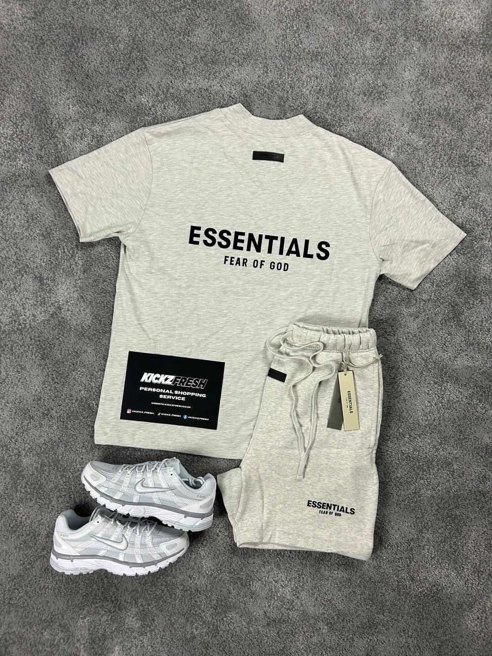 ESSENTIALS FEAR OF GOD MEN’S LIGHT AVEINE SET