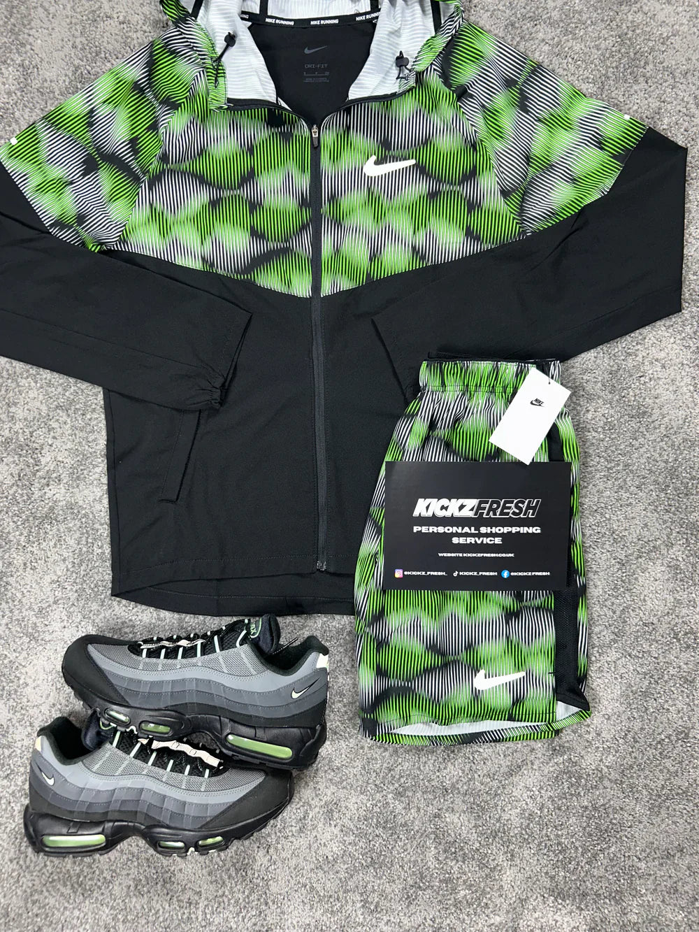 NIKE WINDRUNNER MEN’S SOUNDWAVE VAPOR GREEN SET
