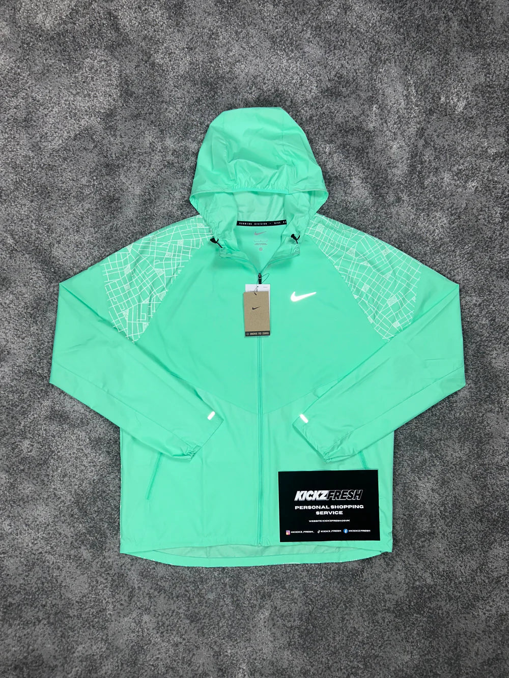 NIKE WINDRUNNER OG MINT GREEN JACKET