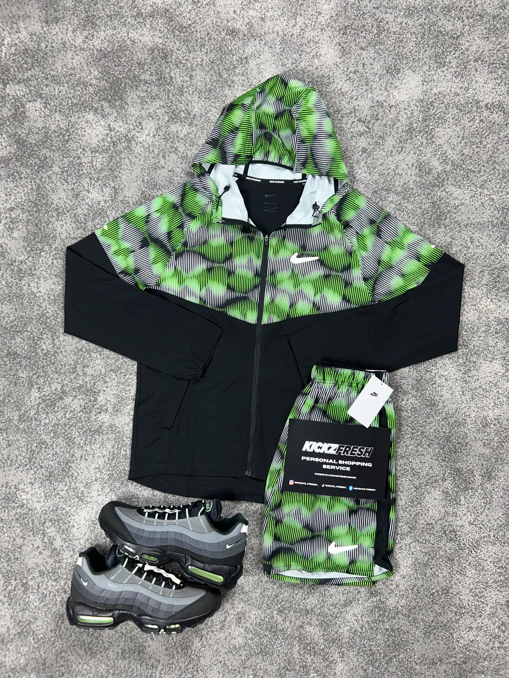 NIKE WINDRUNNER MEN’S SOUNDWAVE VAPOR GREEN SET