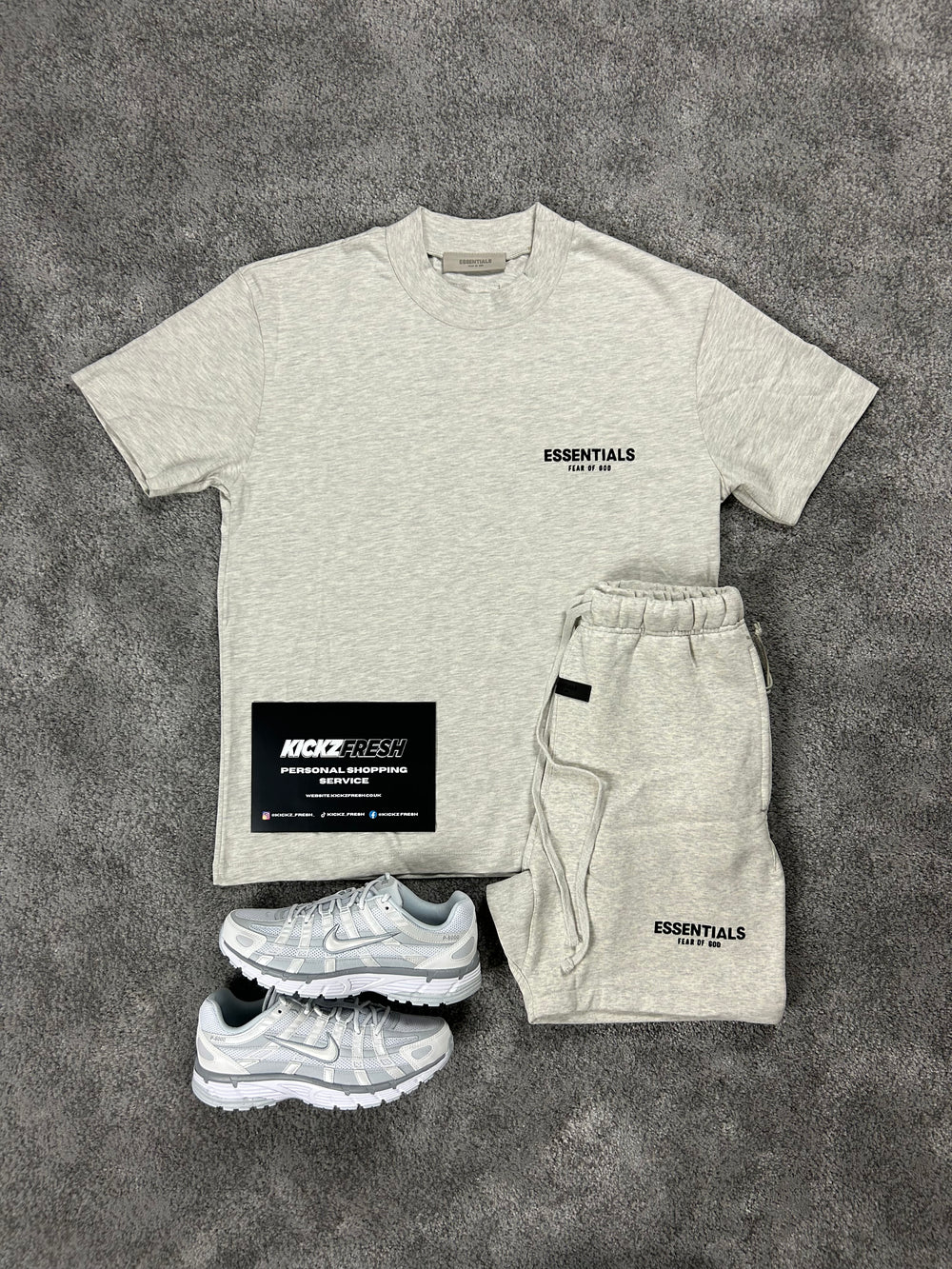 ESSENTIALS FEAR OF GOD MEN’S LIGHT AVEINE SET