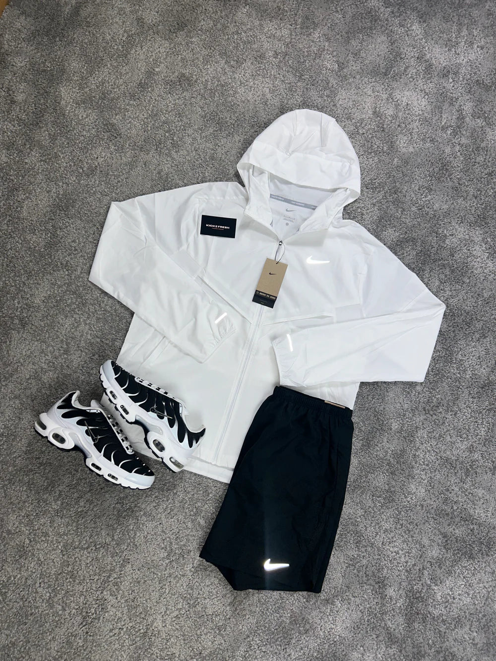 NIKE WINDRUNNER MEN’S TRIPLE WHITE SET