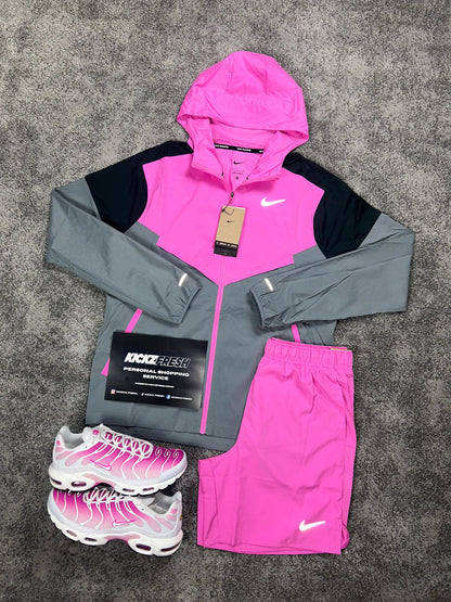 NIKE WINDRUNNER MEN’S HYPER PINK SET
