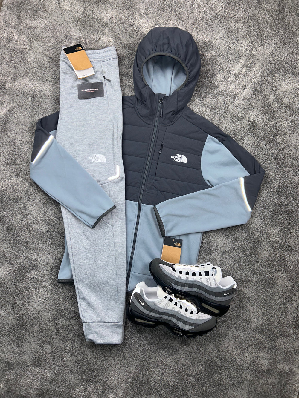 THE NORTH FACE MITTELEGI HYBRID TRACKSUIT