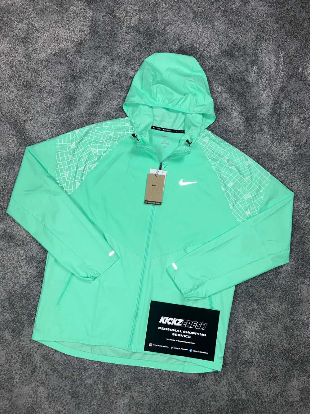 NIKE WINDRUNNER OG MINT GREEN JACKET