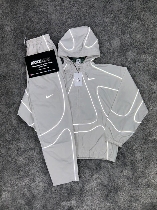 CORTEIZ RTW X NIKE NRG REFLECTIVE JACKET