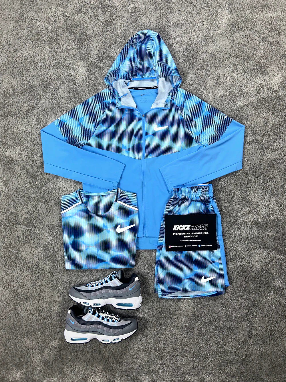 NIKE MEN’S 3-PIECE WINDRUNNER SOUNDWAVE UNIVERSITY BLUE SET