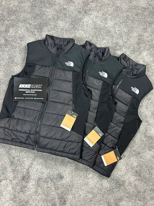 THE NORTH FACE PADDED SLEEVELESS VEST