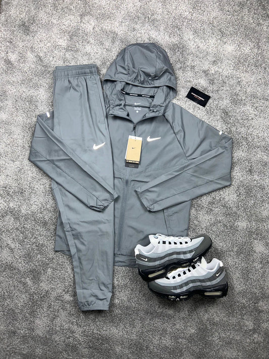 NIKE REPEL CHALLENGER GREY TRACKSUIT
