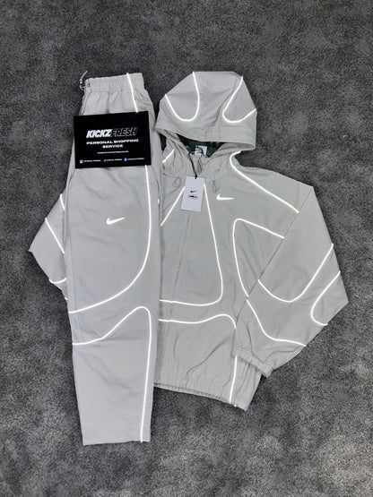 CORTEIZ RTW X NIKE NRG REFLECTIVE JACKET