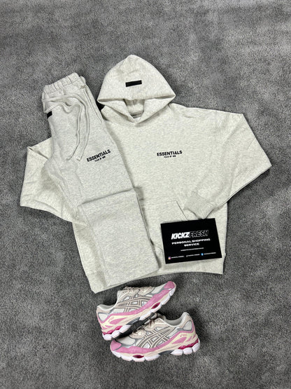 ESSENTIALS FEAR OF GOD LIGHT AVEINE OPEN-HEM TRACKSUIT