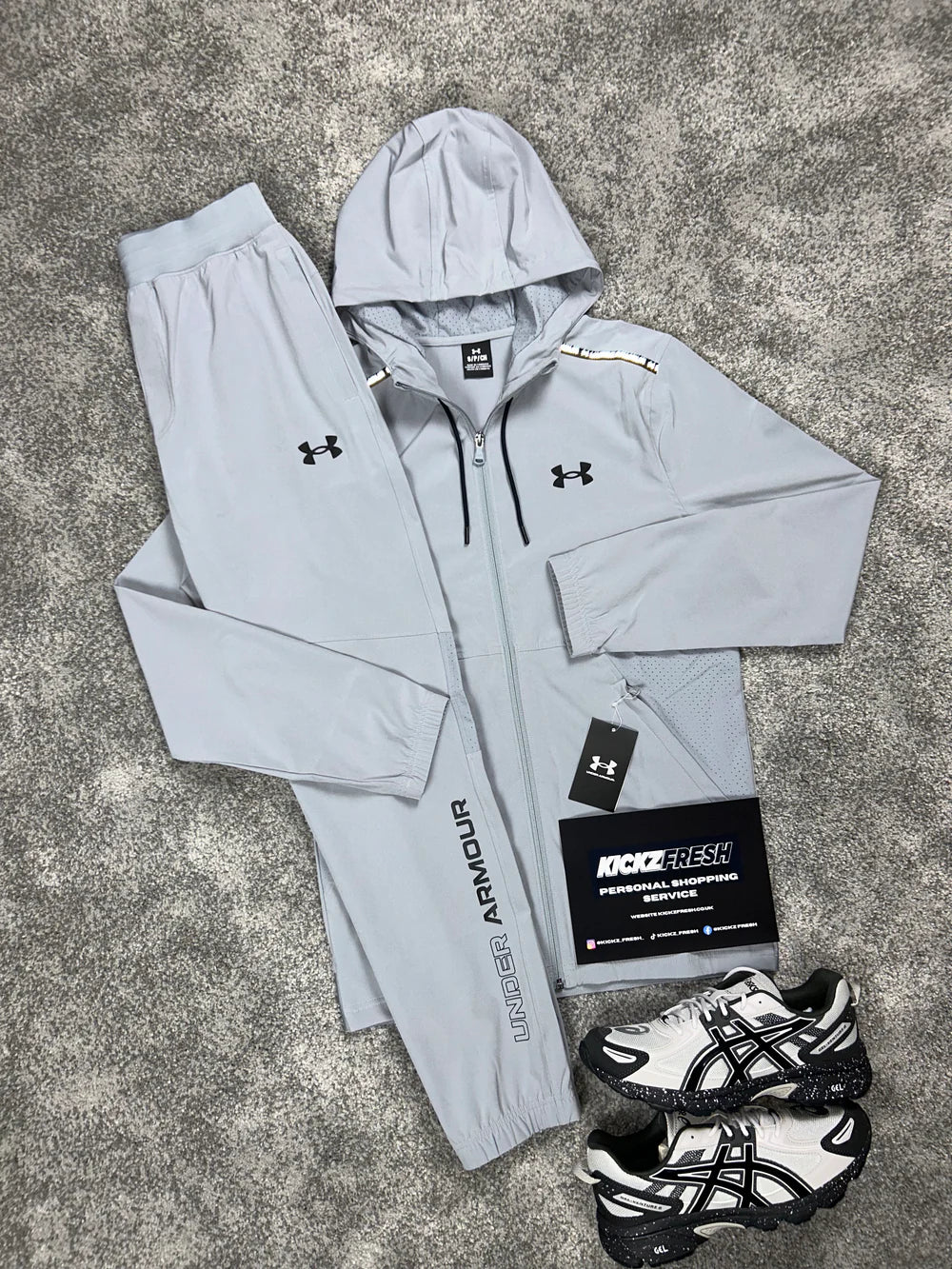 UNDER ARMOUR WOVEN LIGHT GREY TRACKSUIT