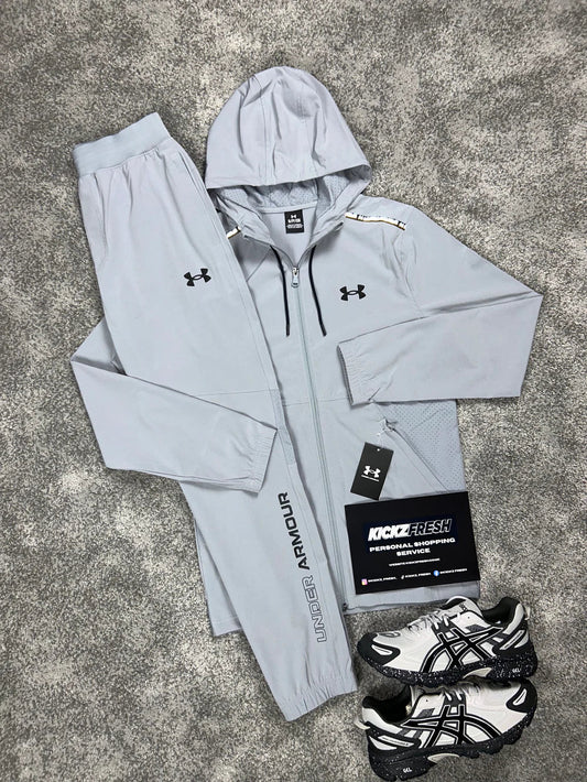 UNDER ARMOUR WOVEN LIGHT GREY TRACKSUIT
