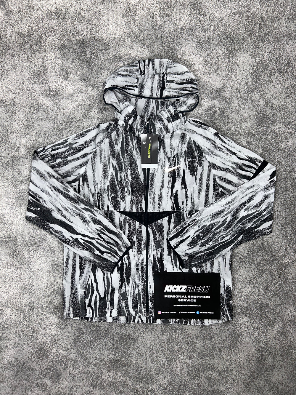 NIKE WINDRUNNER JACKET ZEBRA ‘BLACK WHITE