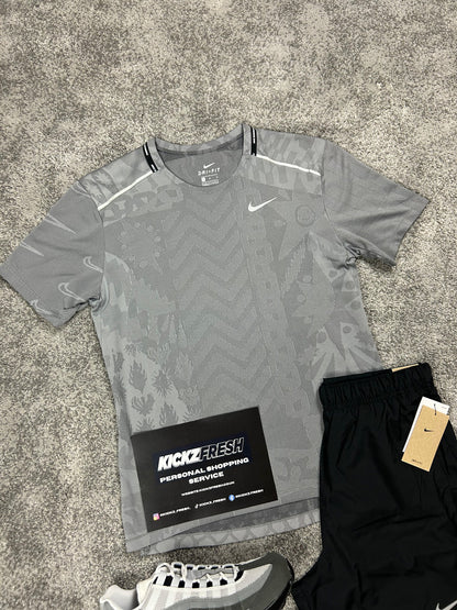 NIKE MEN’S TOKYO MILER GREY SET