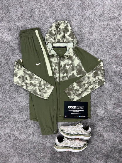 NIKE WINDRUNNER CAMO CARGO KHAKI TRACKSUIT