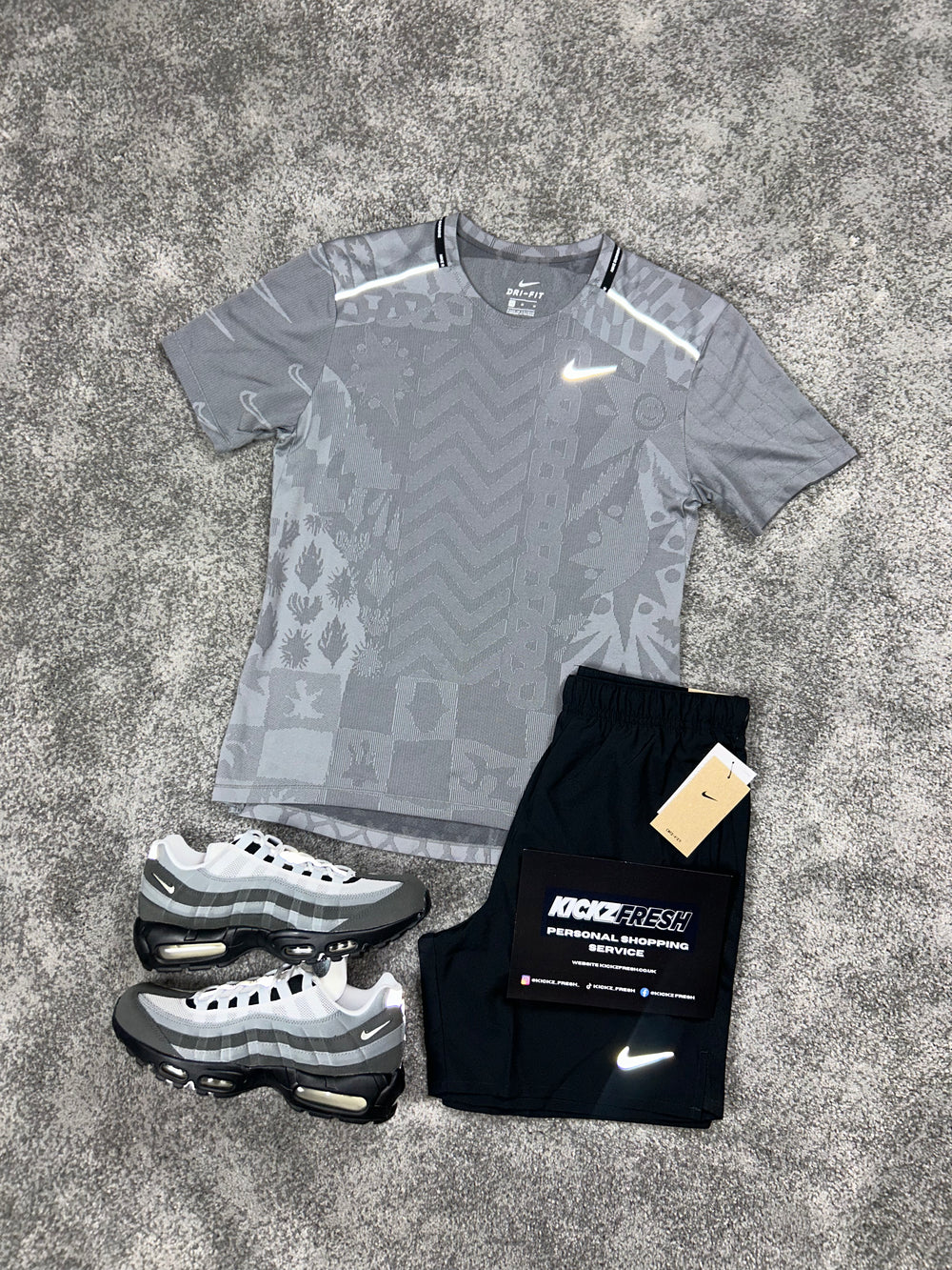 NIKE MEN’S TOKYO MILER GREY SET