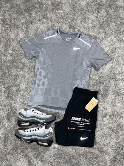 NIKE MEN’S TOKYO MILER GREY SET