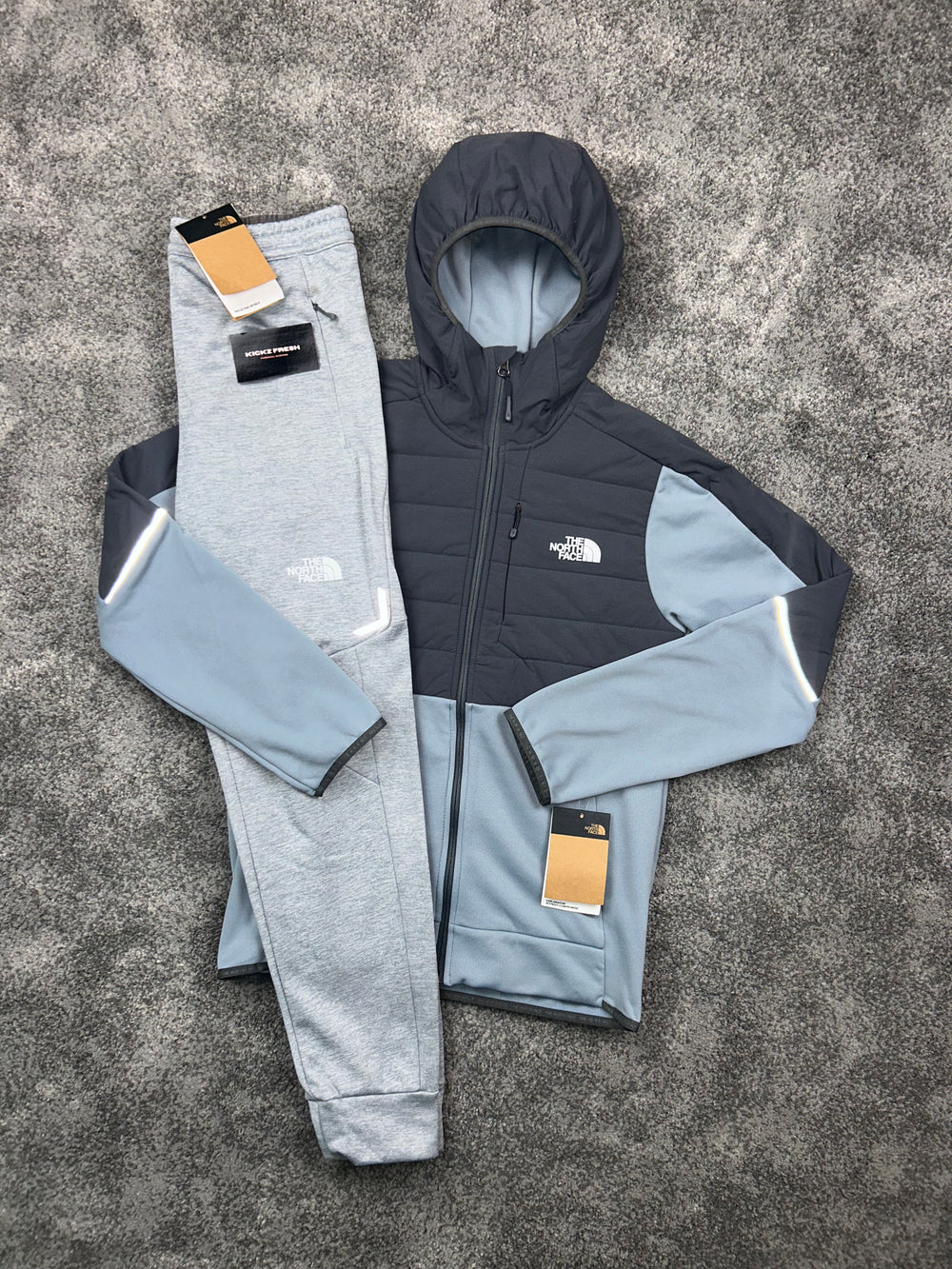 THE NORTH FACE MITTELEGI HYBRID TRACKSUIT