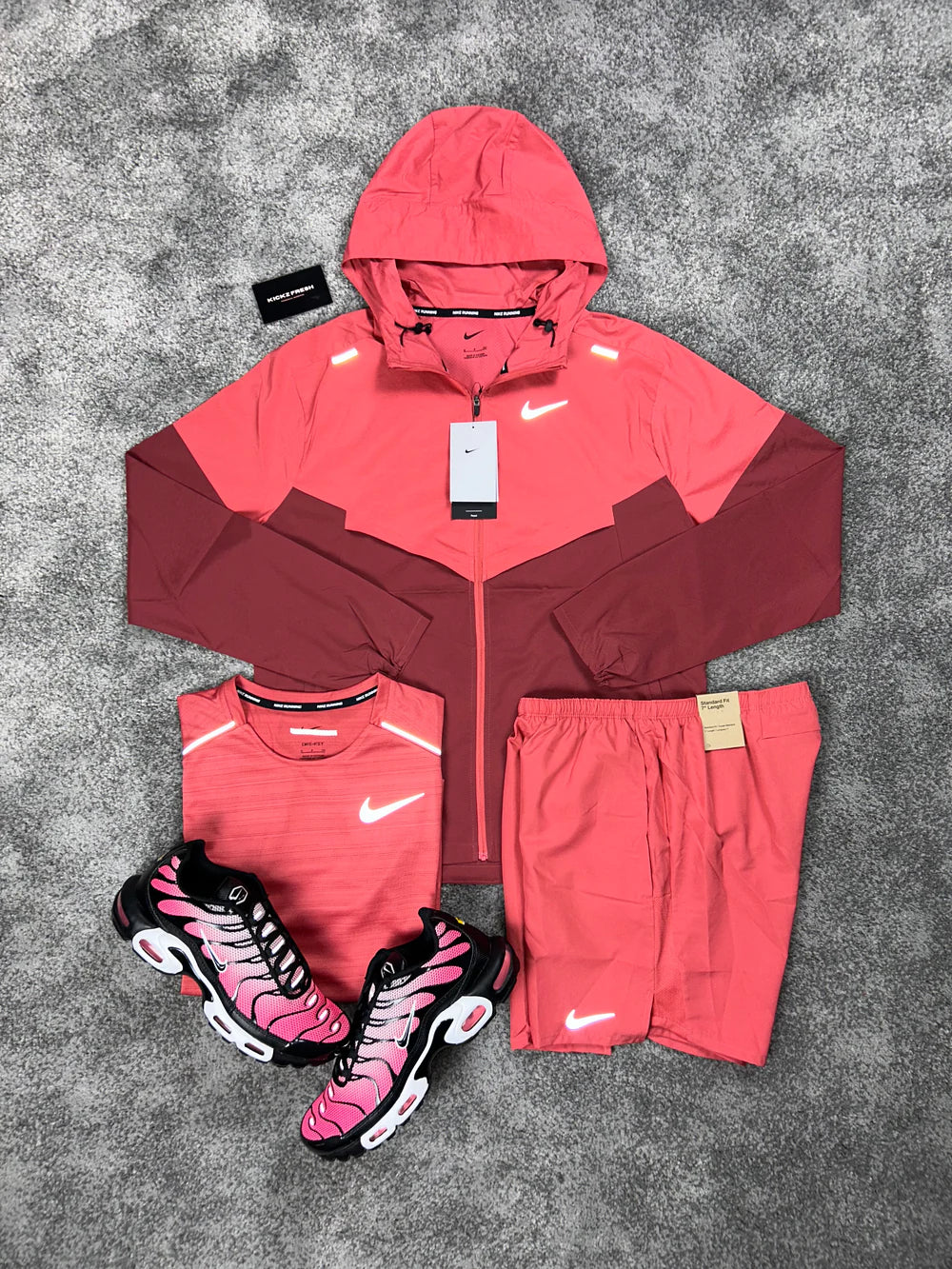NIKE MEN’S 3-PIECE WINDRUNNER ADOBE RED SET